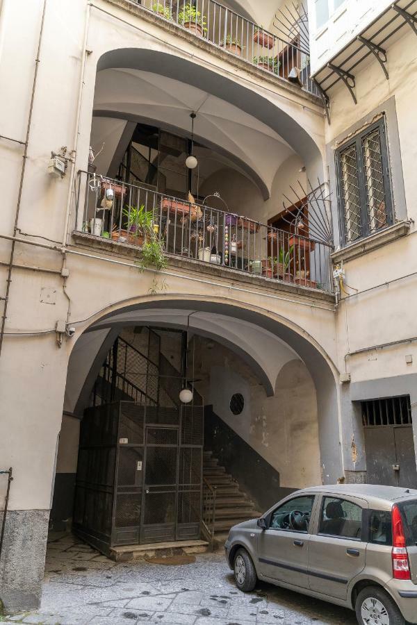 Una Stanza Al Museo Nápoles Exterior foto